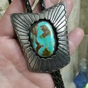 RESERVED BEAUTIFUL BEA BOLO!!